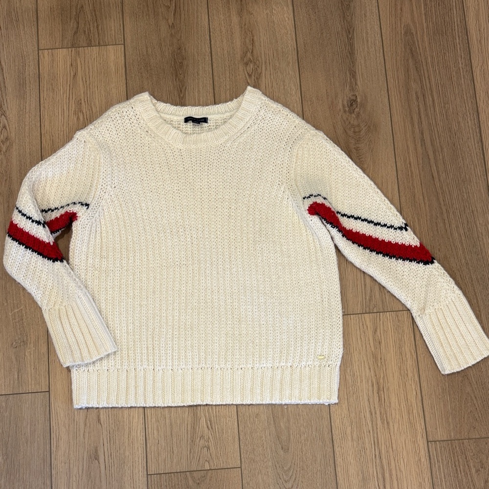 Tommy hilfiger sweater size medium